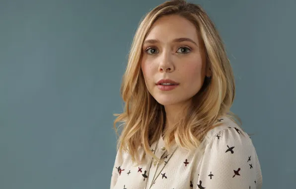 Взгляд, поза, актриса, hair, Elizabeth Olsen, Элизабет Олсен