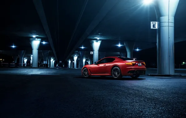 Картинка Maserati, Light, GranTurismo, California, Downtown, Exotic, Rear, Sportline