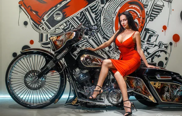 Картинка девушка, поза, мотоцикл, красное платье, Дмитрий Филатов