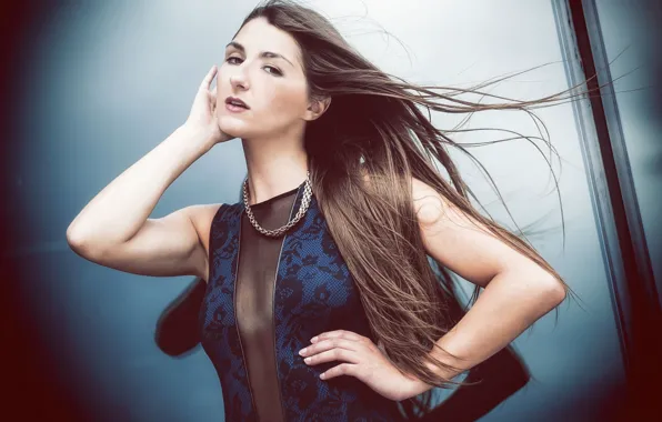 Картинка Beautiful, Model, Glass, View, Face, Hair, Juli