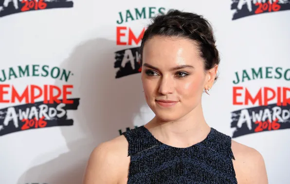 Картинка взгляд, поза, актриса, прическа, фотосессия, hair, Daisy Ridley, Дэйзи Ридли