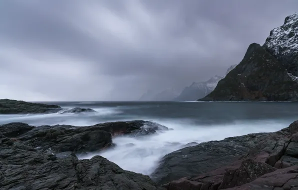 Картинка море, горы, тучи, природа, туман, камни, скалы, дымка