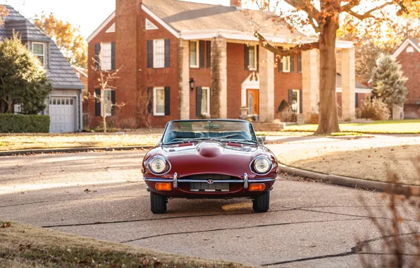 Картинка Jaguar, E-Type, 1970, front, Jaguar E-Type