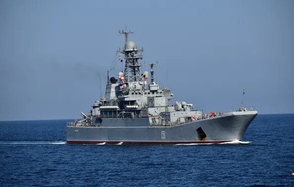 Корабль, большой, десантный, Азов, проект 775