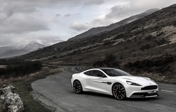 Картинка Aston Martin, астон мартин, UK-spec, Vanquish, ванквиш, 2014, Carbon White