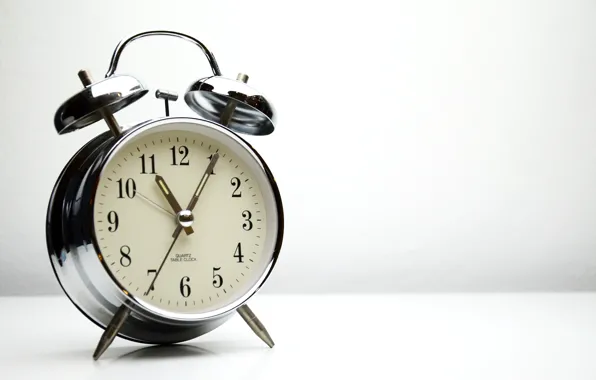 Картинка metal, retro, alarm clock