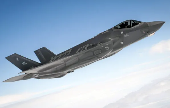 ВВС США, истребитель-бомбардировщик, Lightning II, F-35, Lockheed Martin