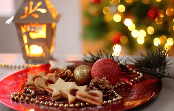 Шары, Новый Год, печенье, тарелка, Рождество, фонарик, шишки, выпечка