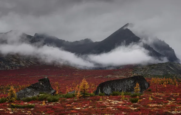 Картинка осень, небо, горы, тучи, природа, туман, камни, скалы