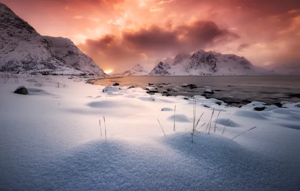 Зима, облака, снег, горы, вечер, Норвегия, север
