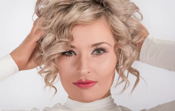 Лицо, портрет, красота, блондинка, белый фон, жест, beauty, face