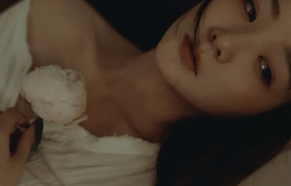 Beautiful, Asian, Model, Flower, Woman, Cute, Lying Down, Laying