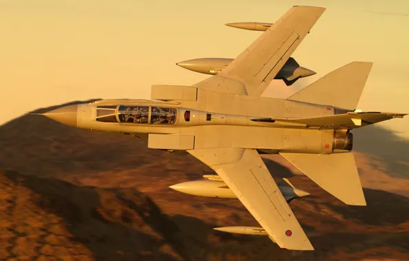 Картинка полёт, пилоты, истребитель-бомбардировщик, Panavia Tornado