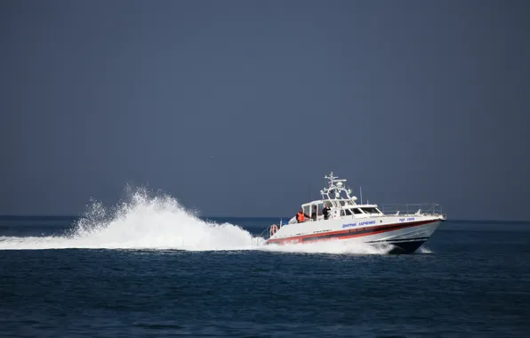 Черное море, на ходу, специальный катер