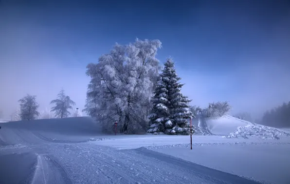 Зима, снег, мороз, перекрёсток