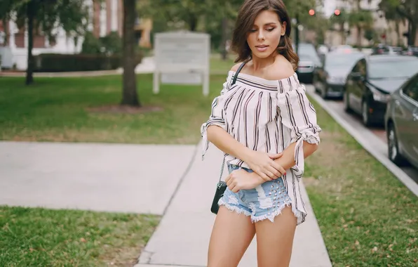 Shorts, woman, beautiful, model, pretty, jeans