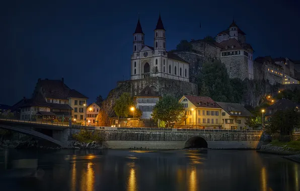 Картинка река, замок, дома, Швейцария, церковь, ночной город, Switzerland, река Аре