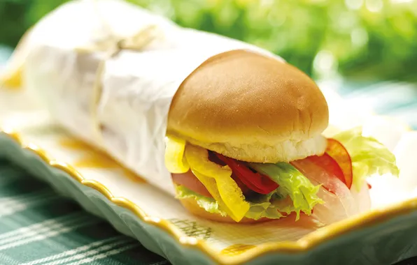 Картинка зелень, стол, тарелка, перец, сэндвич, бумажный пакет