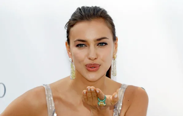 Взгляд, поза, модель, прическа, Irina Sheik, Ирина Шейк, actress, Irina Shayk