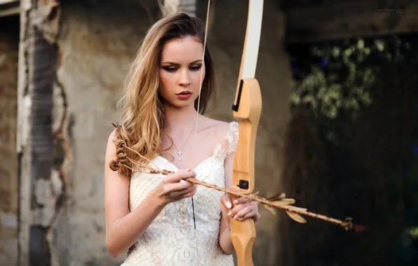 Картинка девушка, оружие, лук