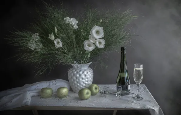 Цветы, стол, праздник, яблоки, шампанское, Happy New Year