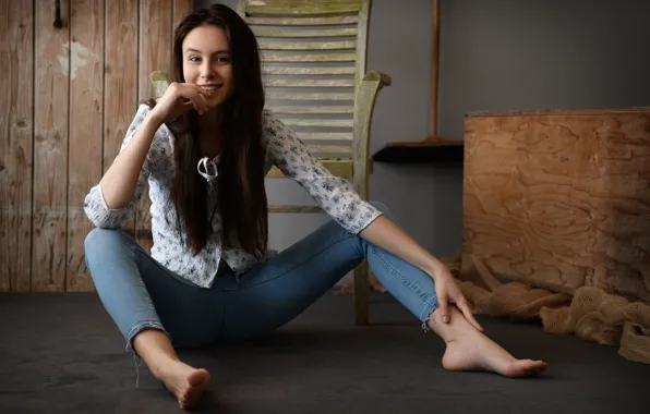 Box, hot girl, studio, wood, chair, sexy woman, photoshoot, posing