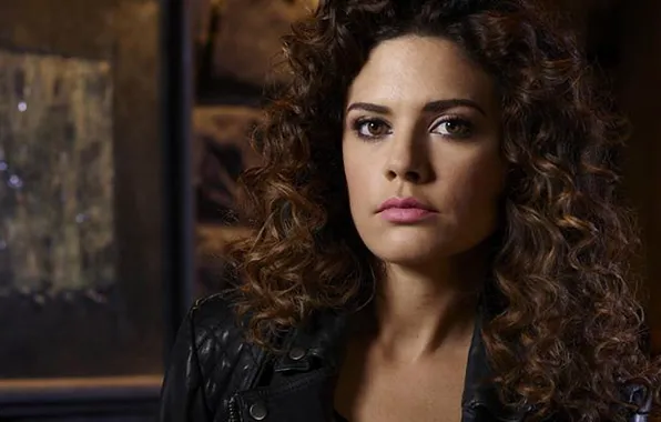 Сериал, Константин, Зед, Constantine, Angélica Celaya, Анхелика Селая, Мэри Мартин