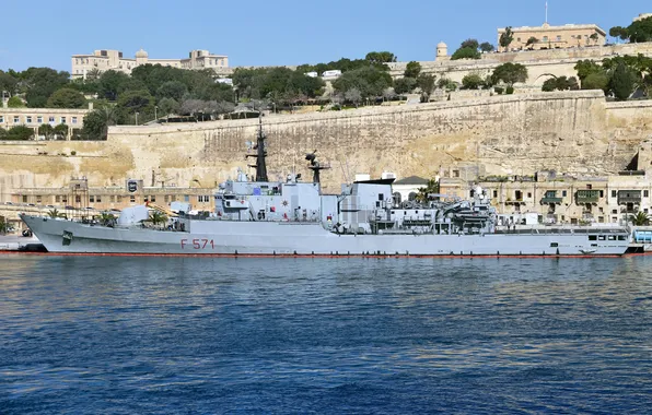 Фрегат, Мальта, визит, ВМС Италии, Grecale, F 571