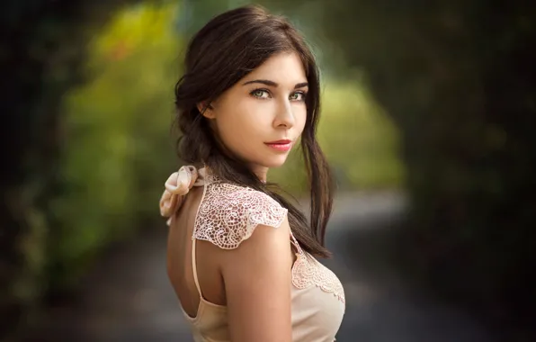 Грудь, губки, прелесть, локоны, Celine, Lods Franck