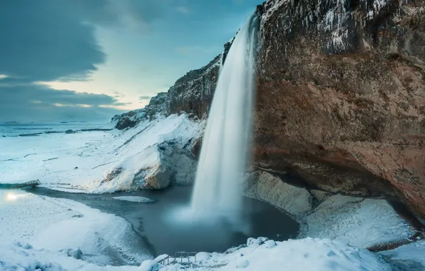 Картинка зима, снег, природа, скала, водопад, Исландия