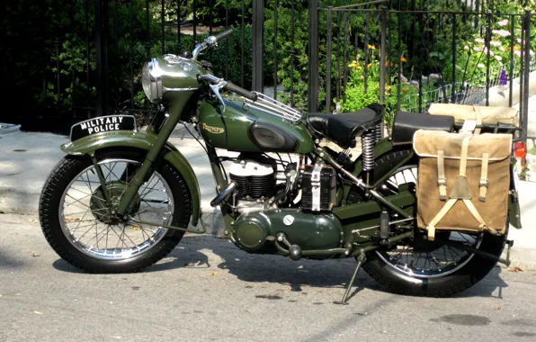 Картинка мотоцикл, британский, WW2, Triumph 3HW, военная полиция