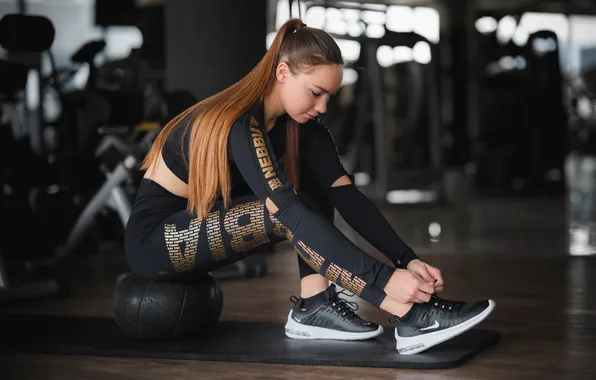 Gym, leggings, buttock, woman fitness, activewear, woman exercises, woman streching, woman workout