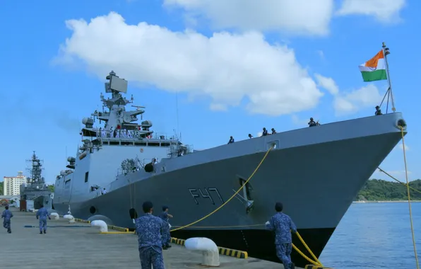 Фрегат, ВМС Индии, INS Shivalik