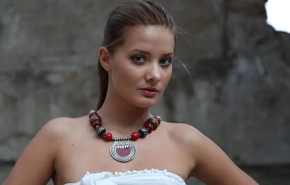 Model, Anna Tatu, Close Up, Portait