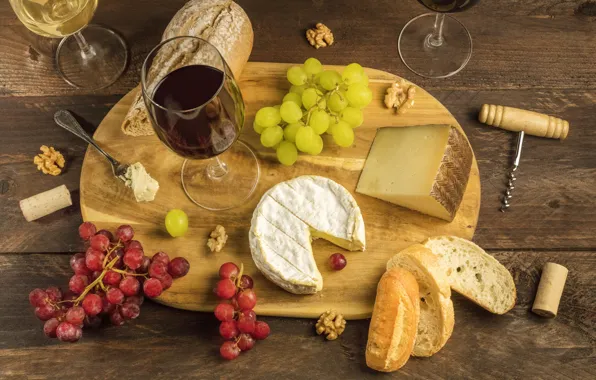Стол, вино, сыр, бокалы, хлеб, виноград, пробки, доска
