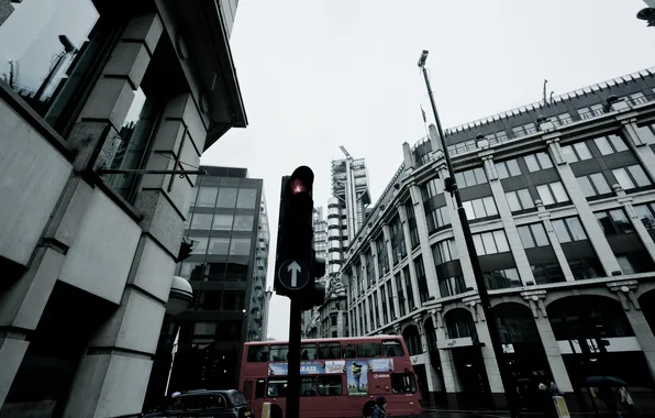 Лондон, светофор, такси, автобус, перекрёсток