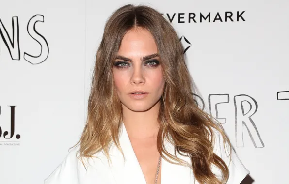 Картинка взгляд, украшения, поза, актриса, фотосессия, model, Cara Delevingne, Кара Делевинь
