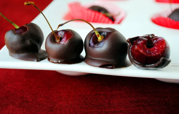 Картинка вишня, шоколад, десерт, вкусно, вишня в шоколаде