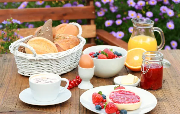 Картинка цветы, ягоды, фон, корзина, яйцо, кофе, размытие, завтрак