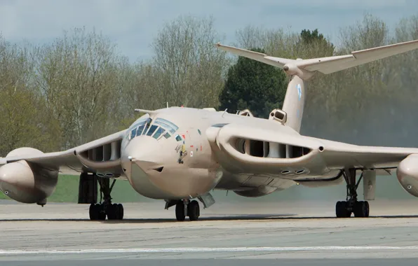 Самолет, Бомбардировщик, RAF, Королевские ВВС, Handley Page Victor K.Mk.2, Victor K, V-бомбардировщик