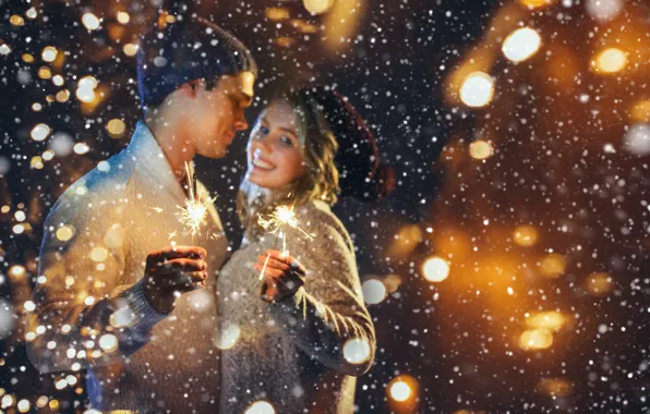 Картинка зима, девушка, снег, новый год, пара, боке, бенгальские огни, парнь