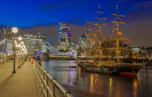Картинка мост, река, корабль, Англия, Лондон, парусник, фонари, ночной город