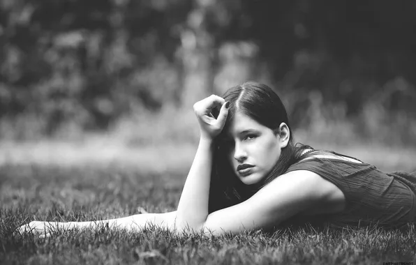 Картинка трава, девушка, фотограф, girl, photography, photographer, Florian Seelmann