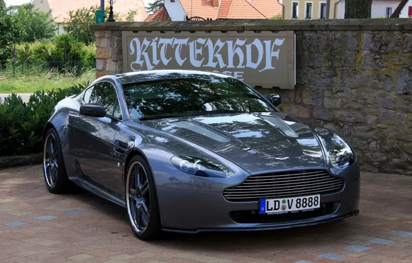 Картинка машина, Aston Martin, Vantage, тень, вид спереди, Cargraphic