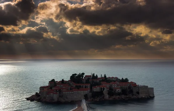 Картинка море, небо, тучи, остров, дома, курорт, Черногория, святой Стефан