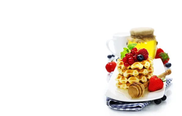 Картинка ягоды, завтрак, черника, клубника, тарелка, кружка, honey, мёд