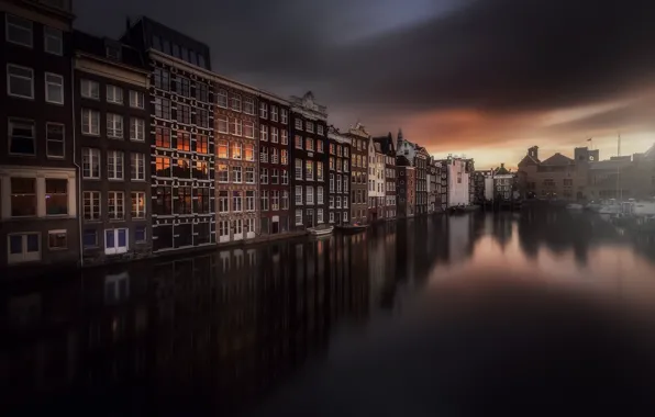 Картинка небо, вода, город, дома, Амстердам, канал, Нидерланды