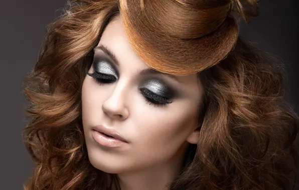 Картинка девушка, ресницы, стиль, макияж, прическа, локоны волос, korabkova