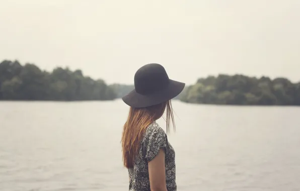 Картинка girl, hat, lake, hair