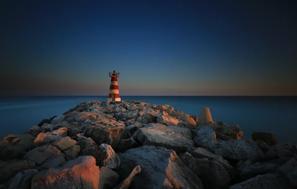 Картинка море, камни, маяк, Португалия, Faro, волнорез, Vilamoura